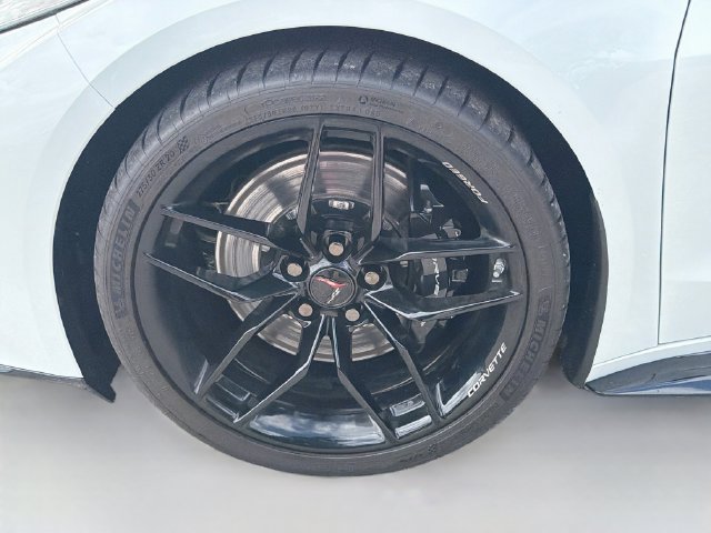 Used 2026 Chevrolet Corvette Z06 RWD image 36