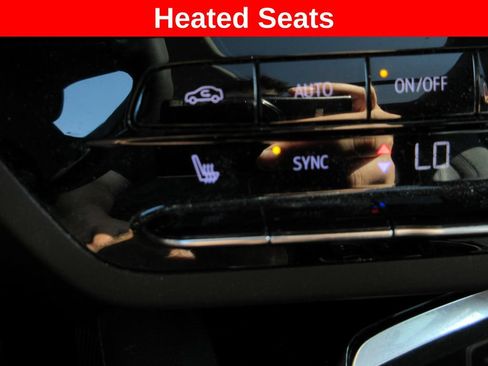 Certified 2021 Buick Envision Essence w/ Technology Package I AWD/4WD image 20