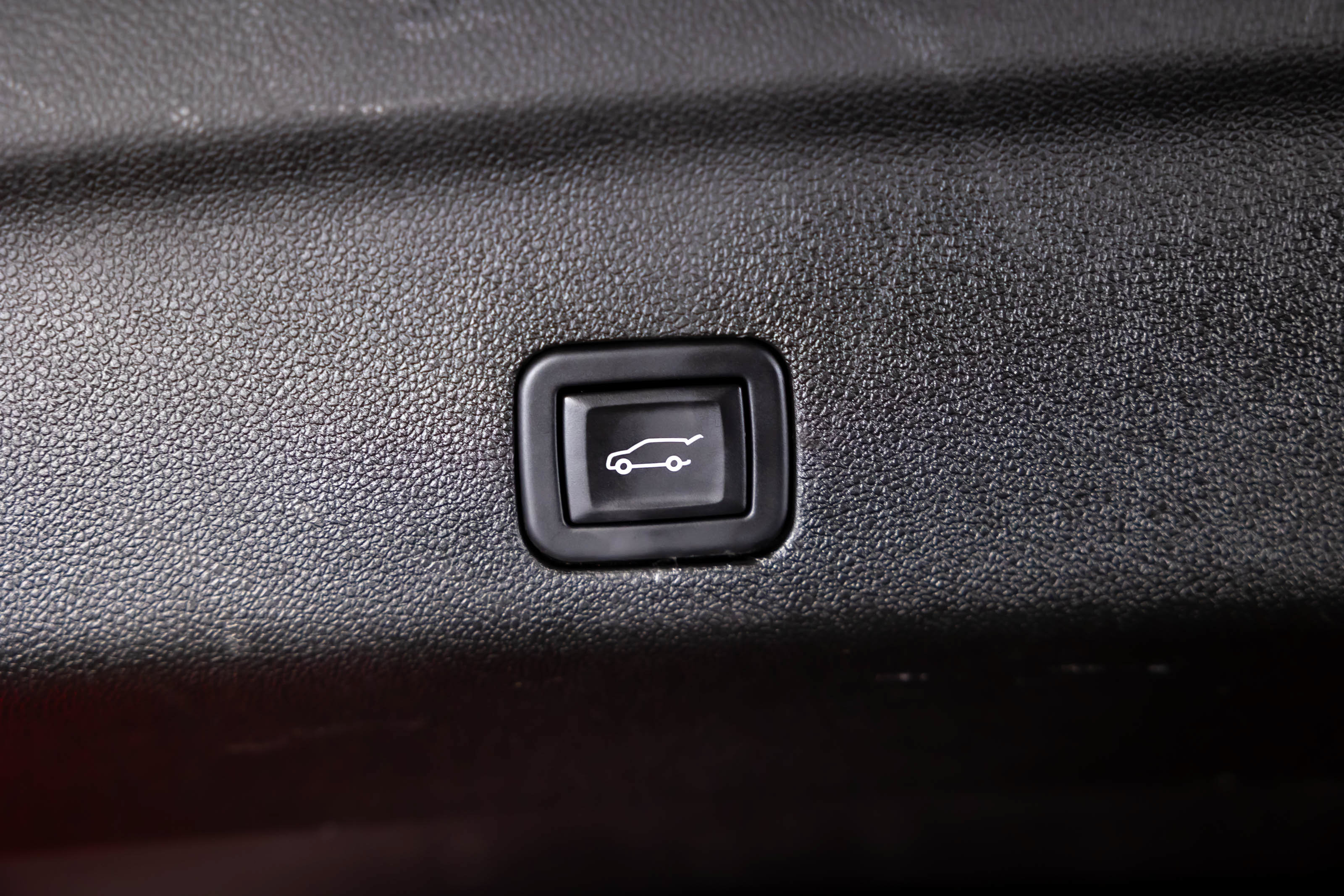 Used 2023 Cadillac Escalade Sport w/ LPO, ONYX Package AWD/4WD image 40