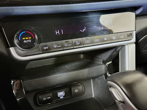 Certified 2023 Kia Seltos Nightfall Edition image 16