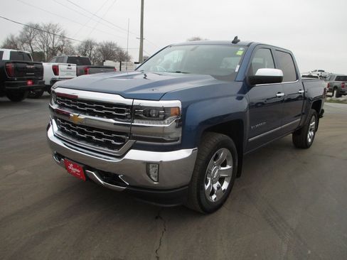Used 2017 Chevrolet Silverado 1500 LTZ w/ Sport Package image 11