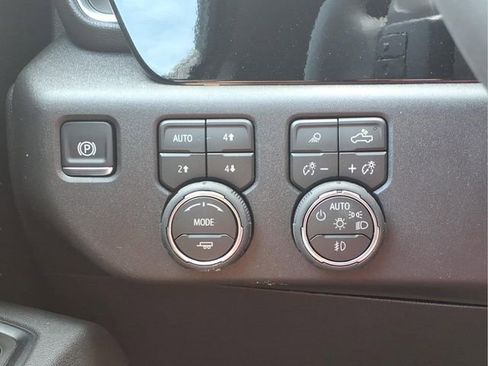 New 2026 Chevrolet Silverado 1500 LT AWD/4WD image 12