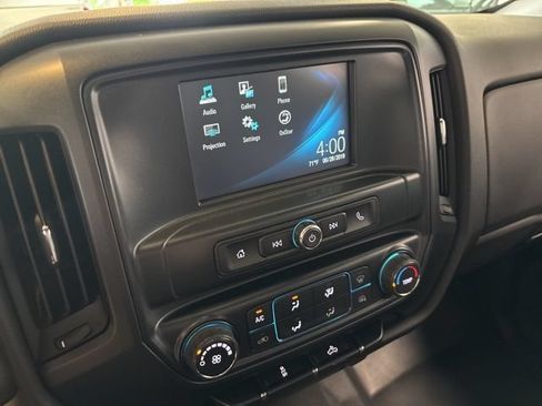 Used 2019 Chevrolet Silverado 2500 W/T w/ Snow Plow Prep Package AWD/4WD image 13