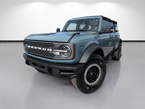 Used 2021 Ford Bronco Badlands image 1