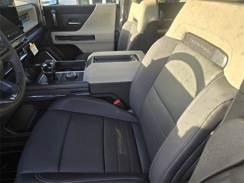 New 2026 GMC Hummer EV SUV image 17