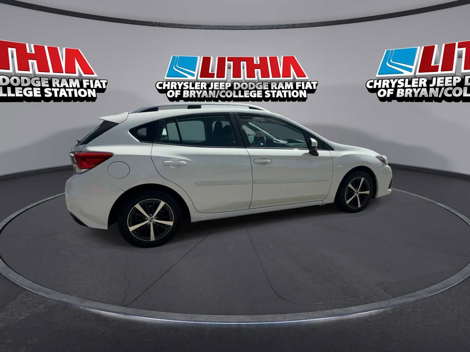 Used 2022 Subaru Impreza 2.0i Premium AWD/4WD image 8