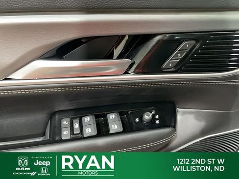 New 2026 Jeep Grand Wagoneer L Limited AWD/4WD image 48