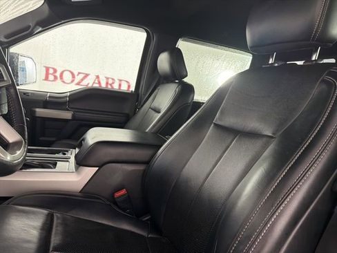 Used 2019 Ford F150 Lariat w/ Equipment Group 502A Luxury image 11