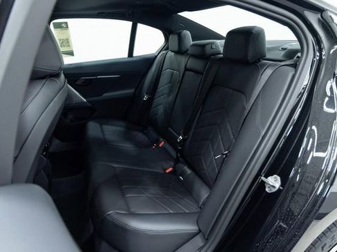 Used 2026 BMW 530i xDrive image 25