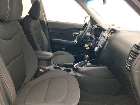 Used 2019 Kia Soul w/ Convenience Package FWD image 21