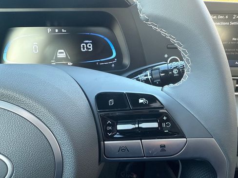 New 2026 Hyundai Elantra SEL Sport Premium FWD image 17