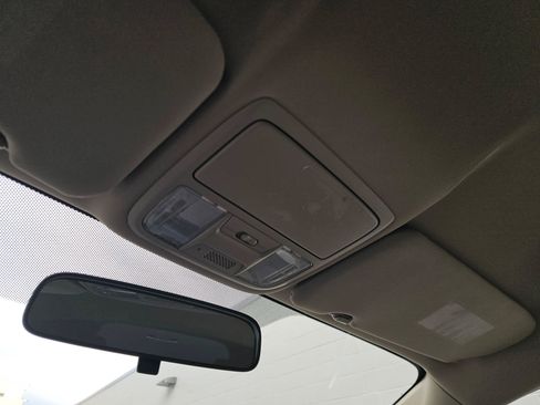 Used 2015 Honda CR-V LX image 30