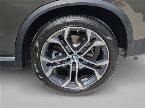 Used 2023 BMW X5 sDrive40i w/ Premium Package RWD image 24