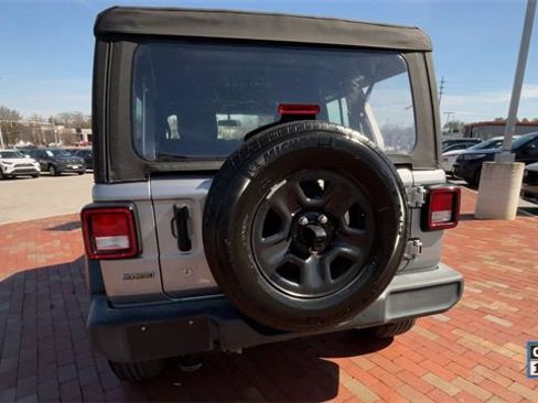 Used 2021 Jeep Wrangler Unlimited Sport image 8
