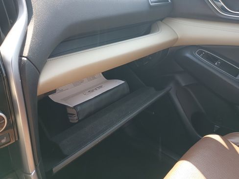 Used 2022 Subaru Ascent Touring image 21