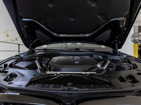 Certified 2023 BMW 540i w/ M Sport Package image 35