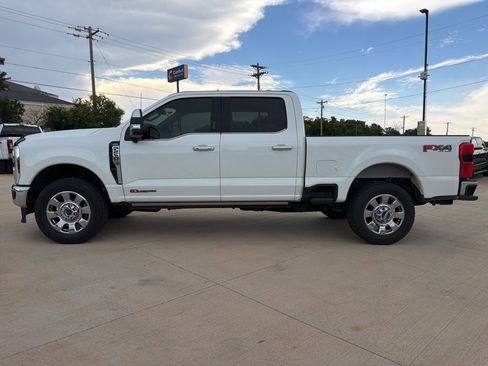 Used 2024 Ford F250 Lariat w/ Lariat Ultimate Package AWD/4WD image 4
