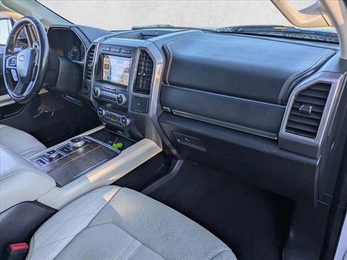 Used 2019 Ford Expedition Max Platinum AWD/4WD image 22