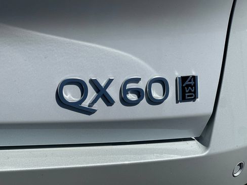 New 2027 INFINITI QX60 Luxe w/ Cargo Package AWD/4WD image 32