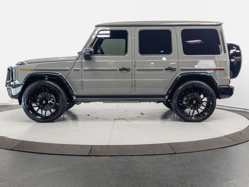 Used 2025 Mercedes-Benz G 550 image 4