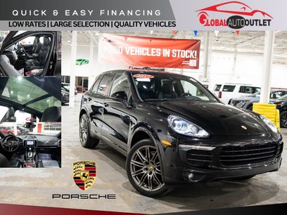 Used 2017 Porsche Cayenne Platinum Edition w/ Premium Package (PJV)