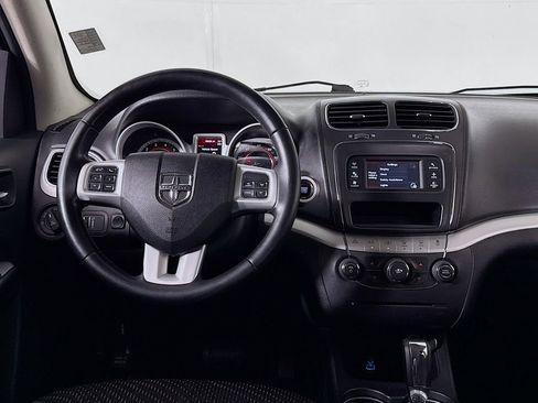 Used 2017 Dodge Journey SXT w/ Comfort/Convenience Group AWD/4WD image 22