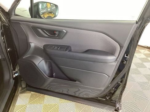 Used 2026 Subaru Forester Premium image 19