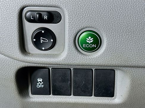 Used 2017 Honda Pilot EX image 17