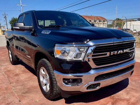 Used 2021 RAM 1500 Big Horn AWD/4WD image 3