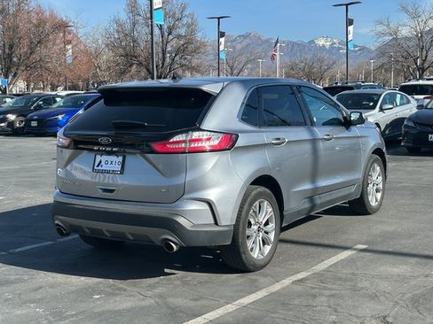 Used 2024 Ford Edge Titanium image 3