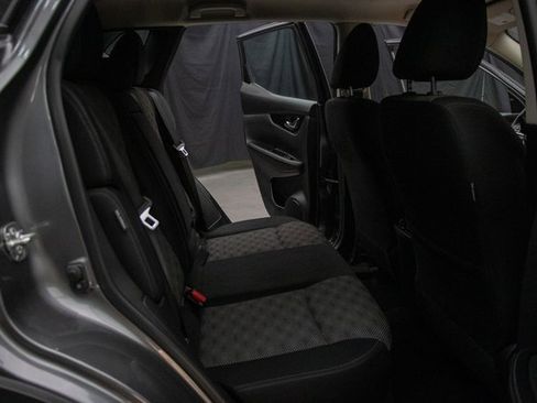 Used 2020 Nissan Rogue Sport SV w/ All-Weather Package image 18