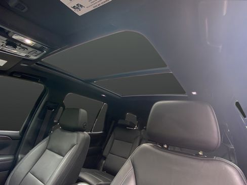 Used 2021 Chevrolet Tahoe LT w/ LT Signature Package AWD/4WD image 12