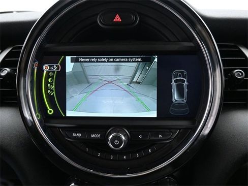 Used 2015 MINI Cooper S image 4