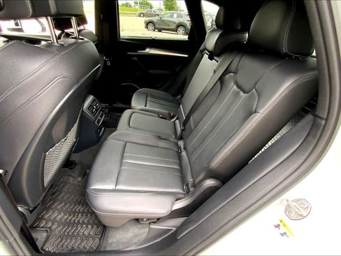 Used 2025 Audi Q5 2.0T Premium Plus w/ Premium Plus Package AWD/4WD image 20
