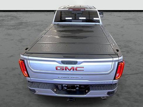 Used 2022 GMC Sierra 2500 Denali AWD/4WD image 3