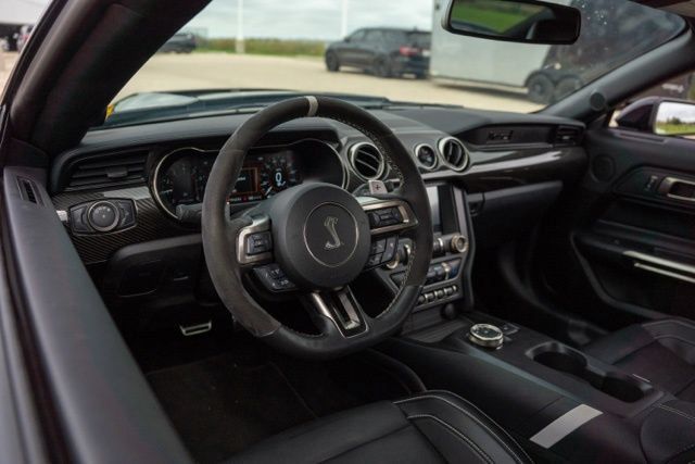 Used 2020 Ford Mustang Shelby GT500 w/ Technology Package RWD image 14