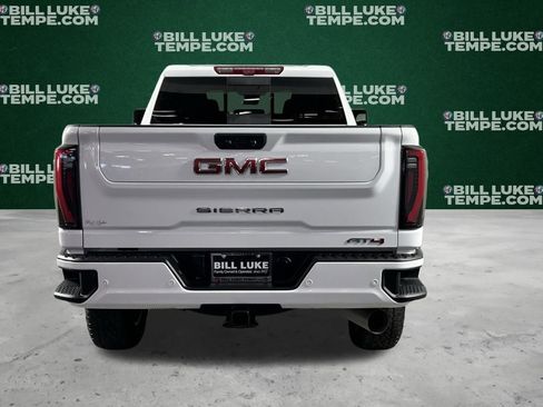 Used 2024 GMC Sierra 2500 AT4 w/ AT4 Premium Plus Package image 8