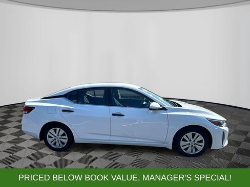 Used 2024 Nissan Sentra S FWD image 6