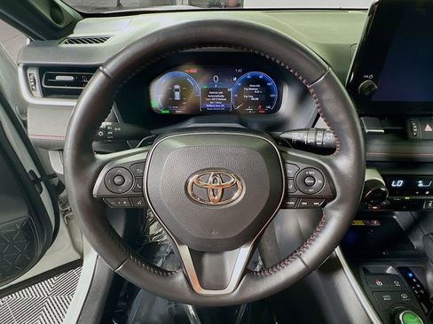 Used 2023 Toyota RAV4 XSE w/ Weather Package image 11