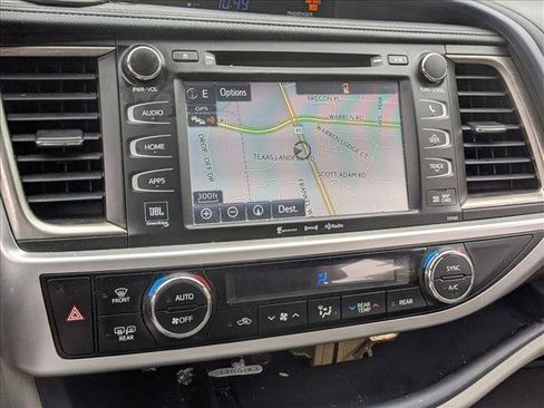 Used 2016 Toyota Highlander Limited AWD/4WD image 13