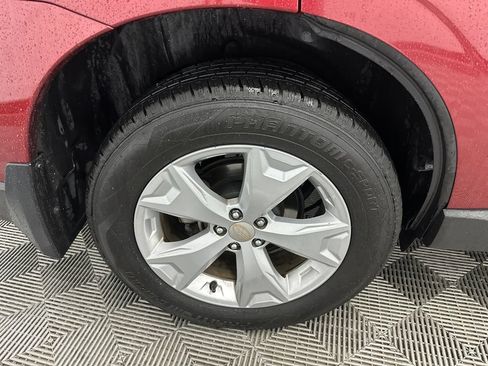 Used 2014 Subaru Forester 2.5i Touring AWD/4WD image 18