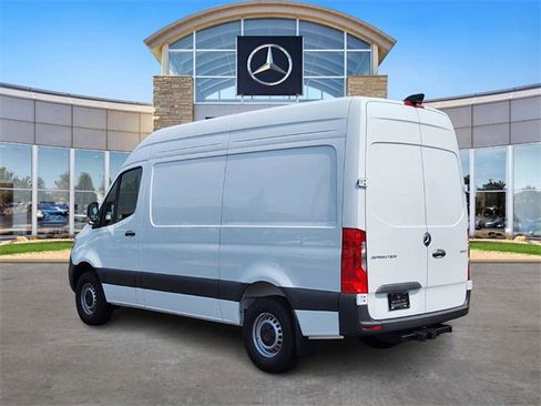 New 2025 Mercedes-Benz Sprinter 2500 image 3