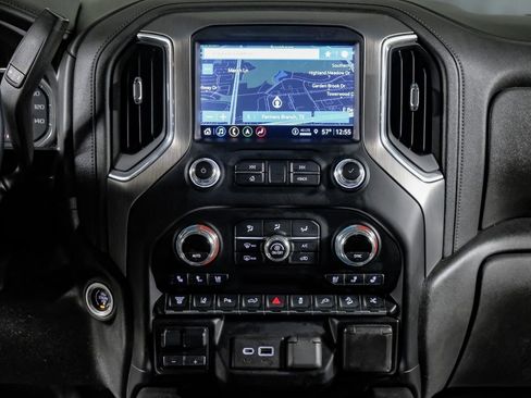 Used 2021 GMC Sierra 2500 Denali w/ Denali Ultimate Package image 24