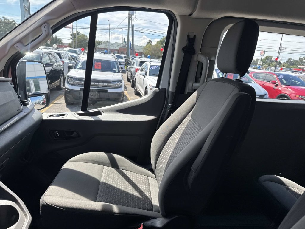Used 2024 Ford Transit 350 XLT RWD image 16