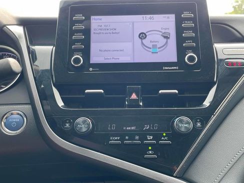 Used 2024 Toyota Camry LE FWD image 9