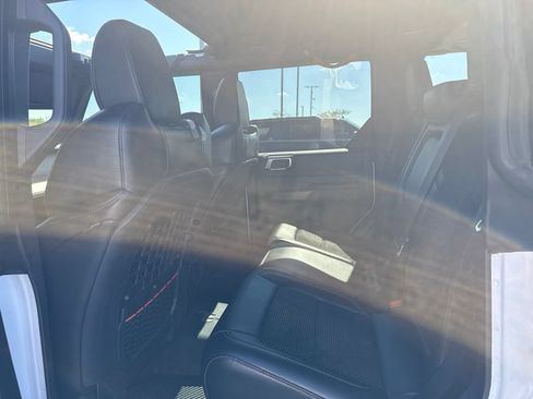 Used 2023 Ford Bronco Raptor AWD/4WD image 14