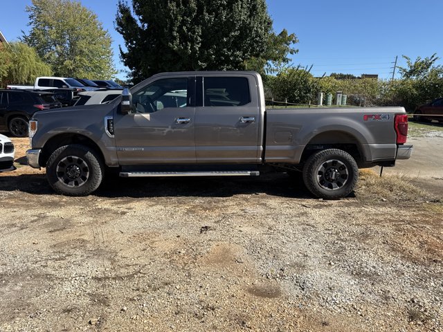 Used 2022 Ford F350 XLT w/ XLT Premium Package AWD/4WD image 2