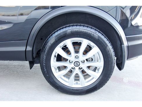 Used 2022 Nissan Rogue Sport SV w/ Technology Package image 32