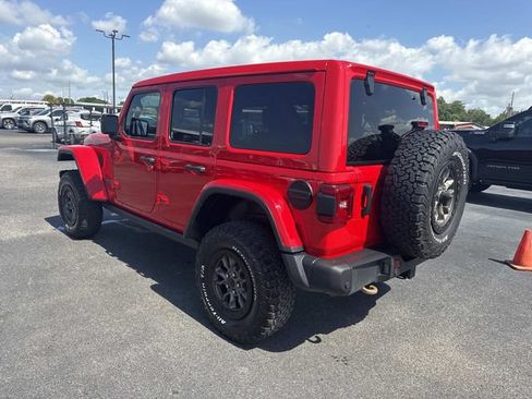 Used 2022 Jeep Wrangler Unlimited Rubicon w/ Trailer Tow Package AWD/4WD image 5