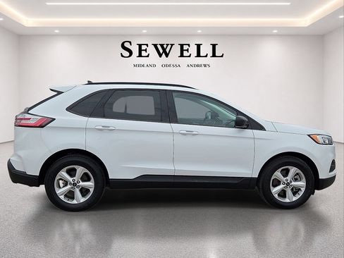 Used 2021 Ford Edge SE FWD image 5